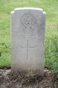 Hanover War Cemetery - Smith, Joan Sydney